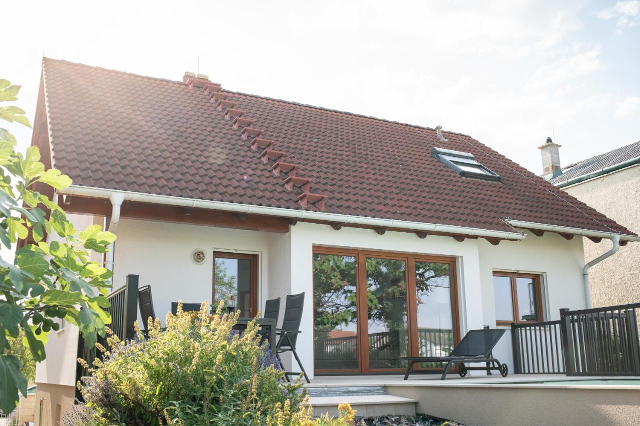 Ferienhaus Kaiserbaum Illmitz Exterior photo